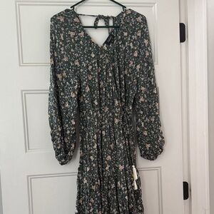 Chic Long Sleeve Floral Dress